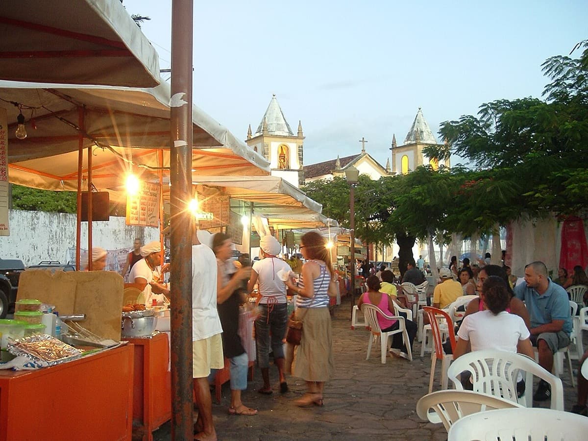 Alto da Se: The Summit Market and the View