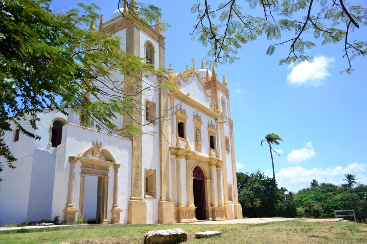 Igreja e Convento do Carmo: The Harbor Gateway