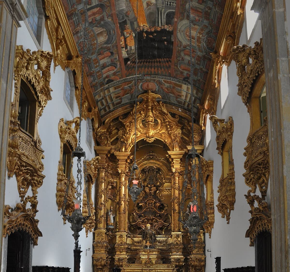 Mosteiro de Sao Bento: The Gilded Altar of the Sugar Coast