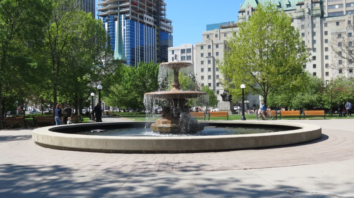 Confederation Park: The John By Memorial Fountain