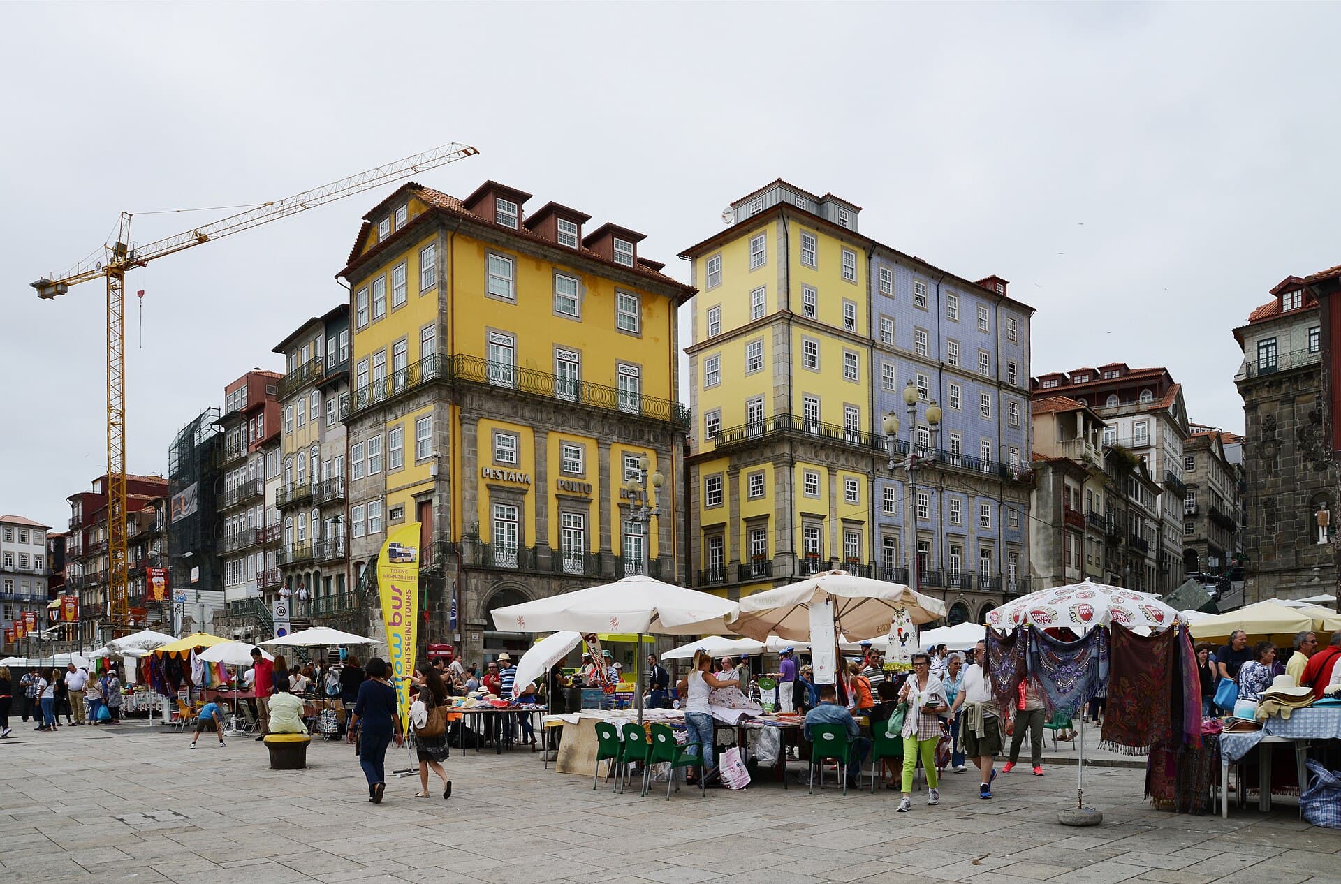 Praça da Ribeira: Where Portugal Got Its Name
