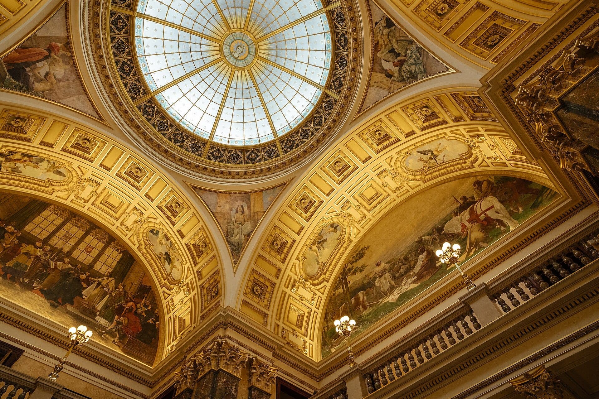The National Museum: The Older National Note