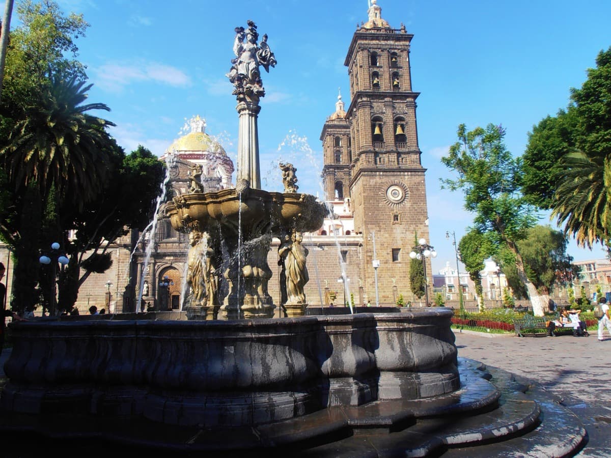 Zocalo & San Miguel Fountain