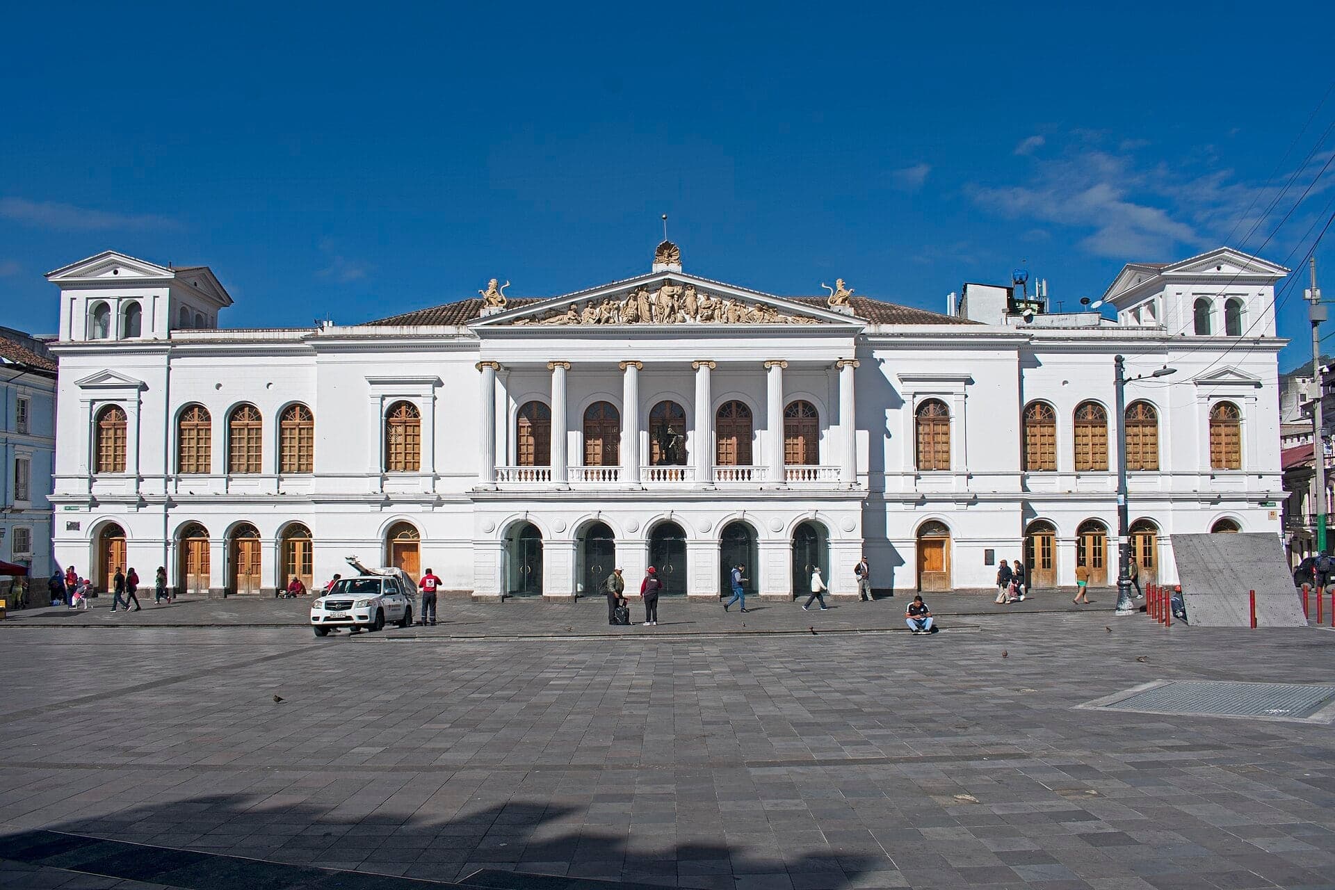 Plaza del Teatro: Meat Market to Theater