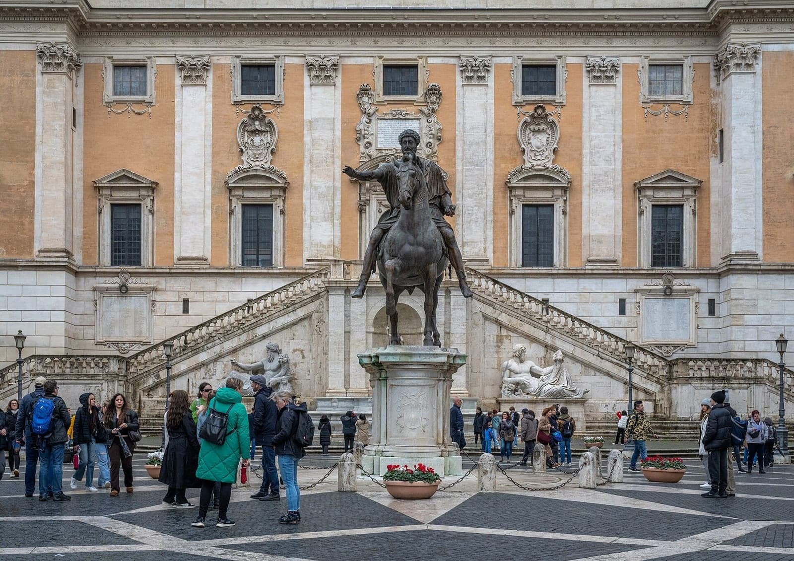 Piazza del Campidoglio: A Square Turned Around
