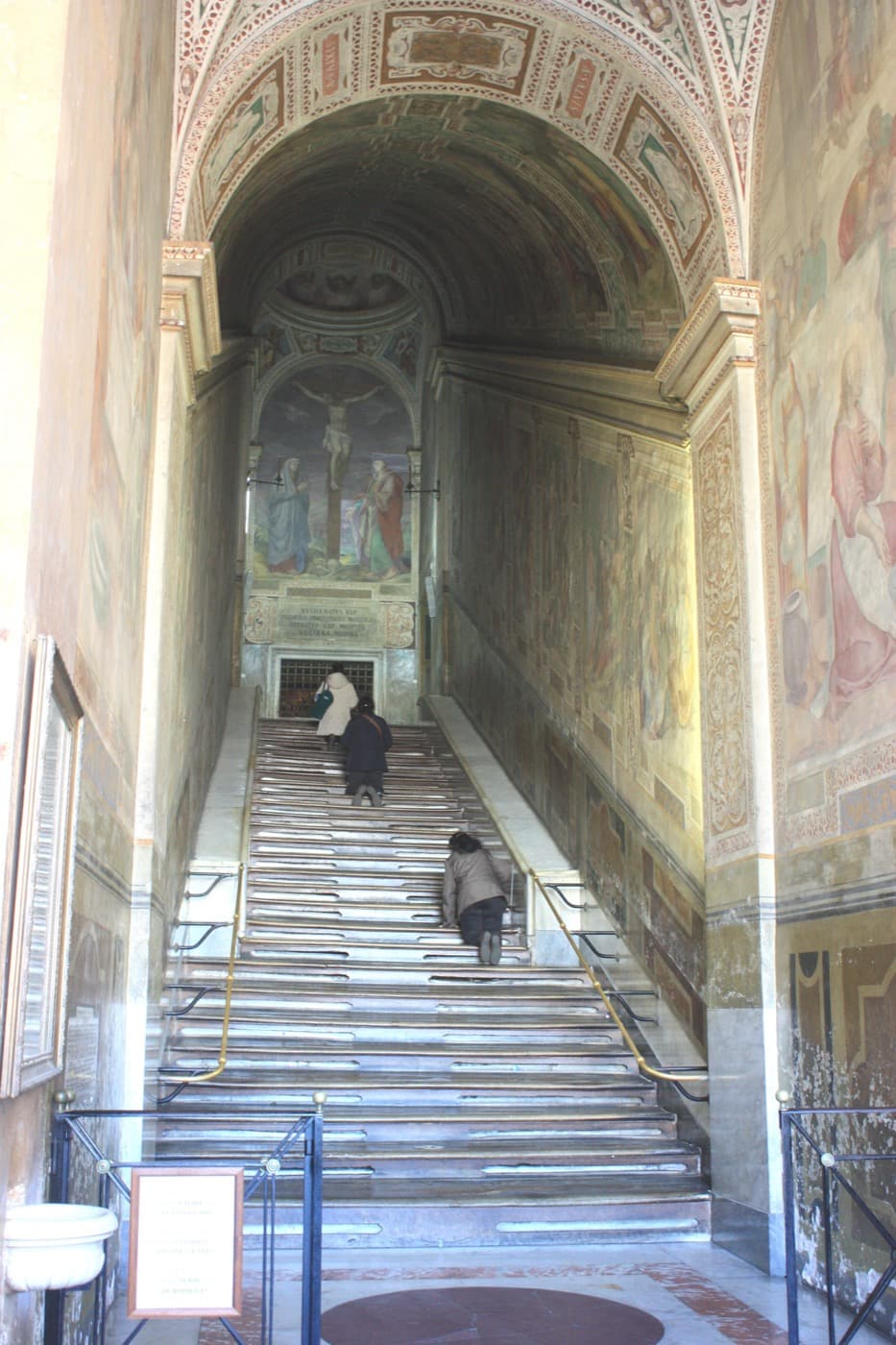 Scala Sancta e Sancta Sanctorum: The Room That Outlived Its Palace
