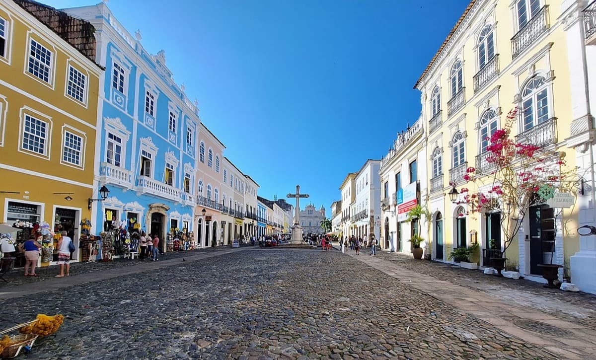Cruzeiro de Sao Francisco: The Baianas de Acaraje