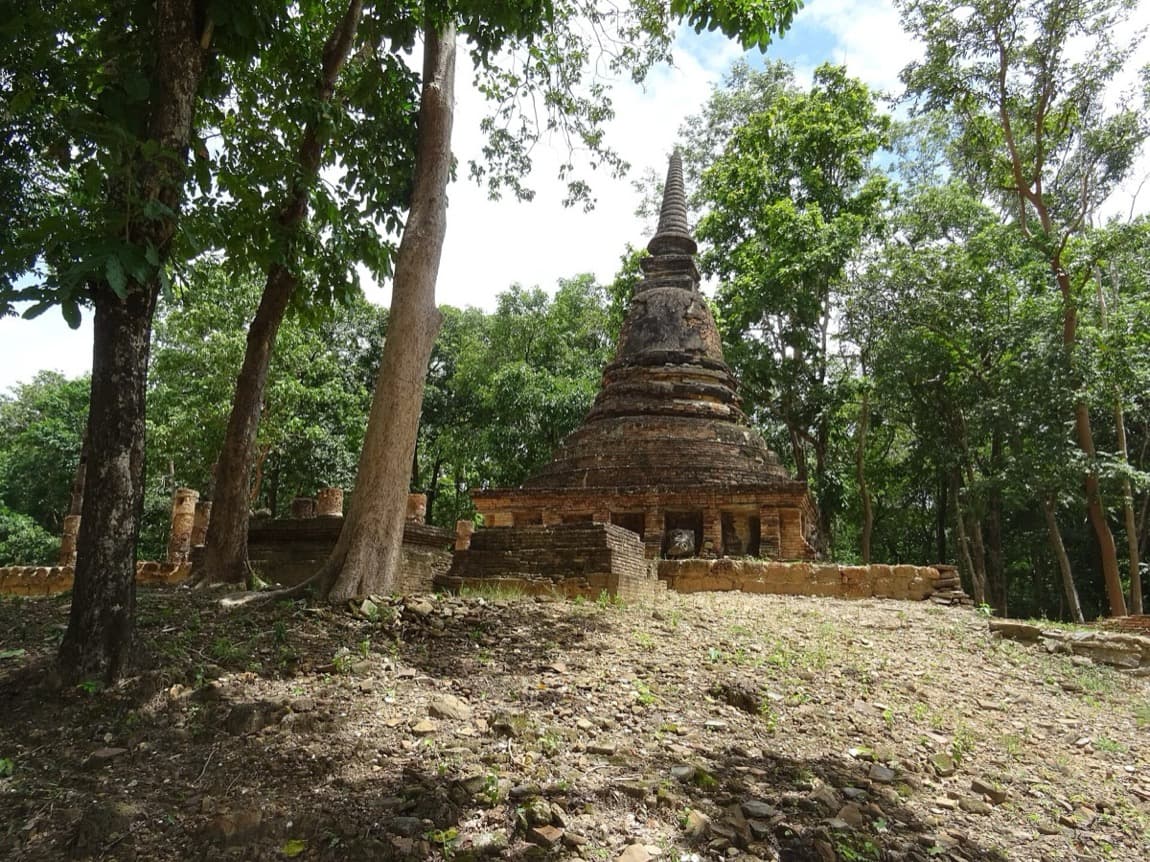 Wat Chang Rop: The Threshold of the Forest
