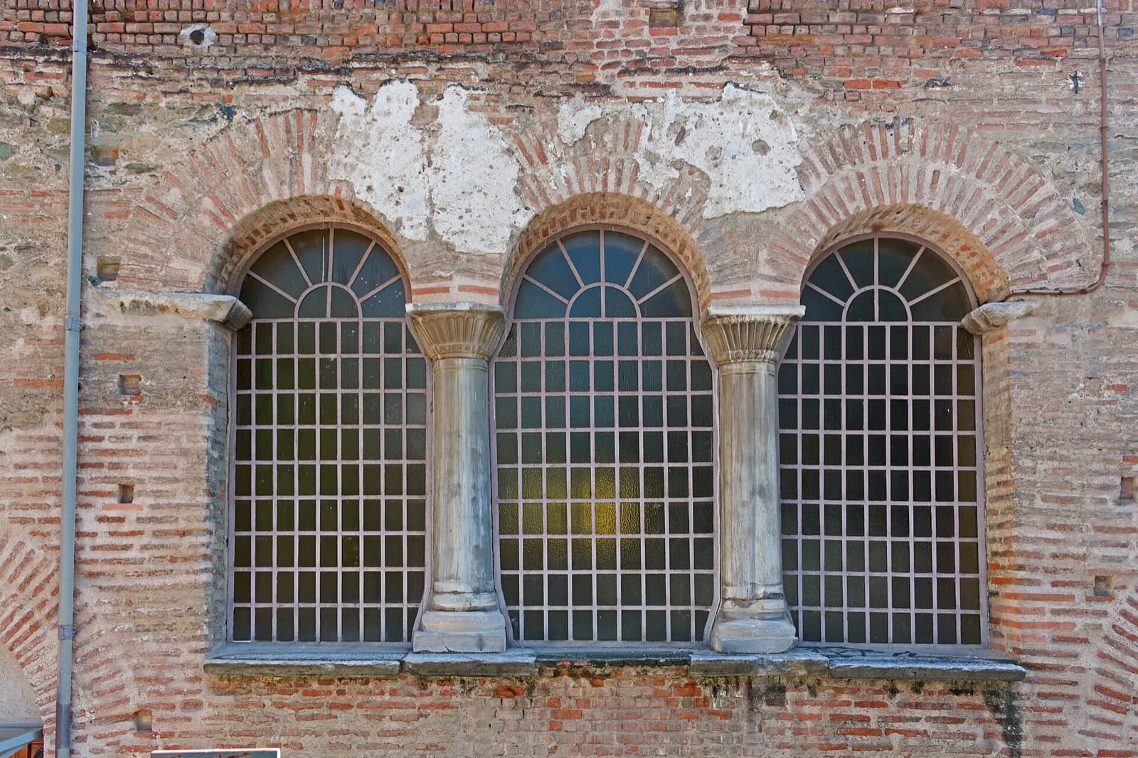 Panagia Acheiropoietos: the inscription written over the church