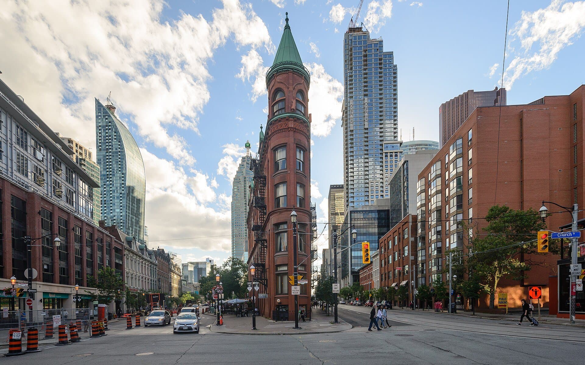 Flatiron Building and Berczy Park: The Office That Left the Factory