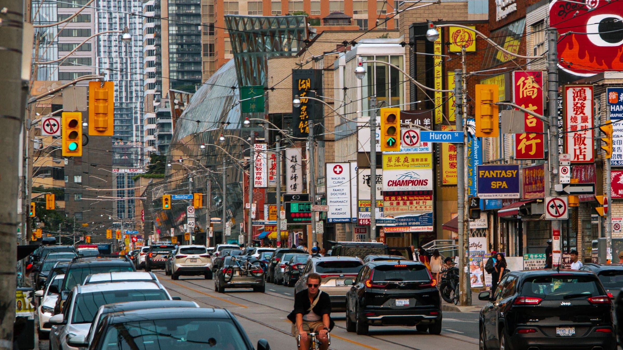 Kensington Market and Chinatown: From House-Front Shops to Gehry's Glass