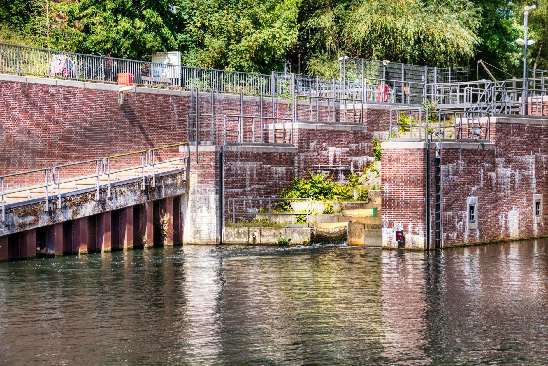 Weerdsluis: where the city met the river