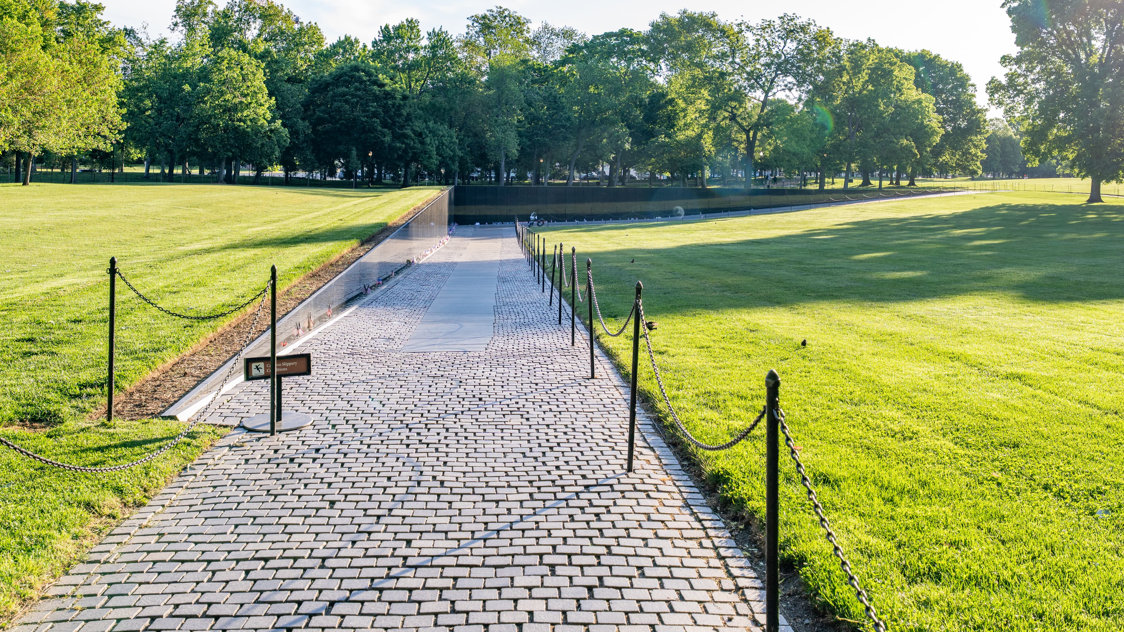 Vietnam Veterans Memorial: The Counter-Monument