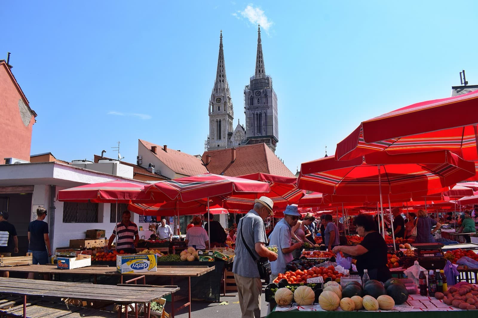 Kaptol and Dolac Market: The Other Hill