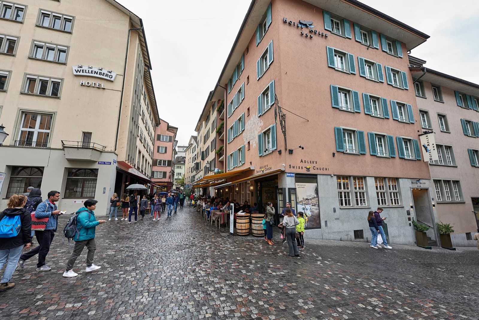 Niederdorf: The Tight Old Lanes of the Lower Town
